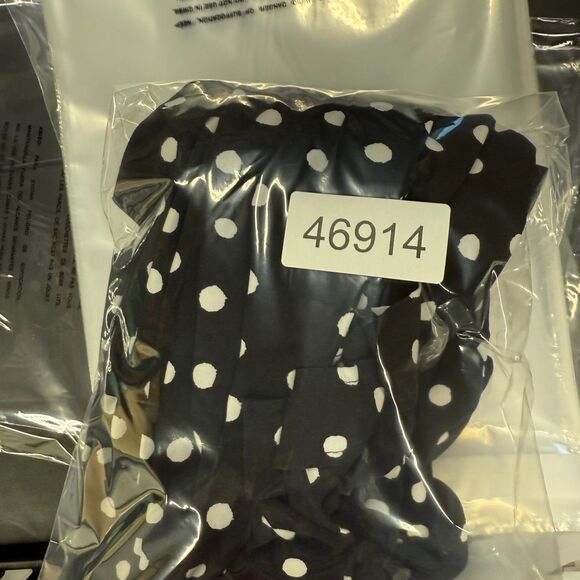 Chico's Shirt Women 2 Black Polka Dot Button Up Collared Short Sleeve Pockets - Picture 7 of 7